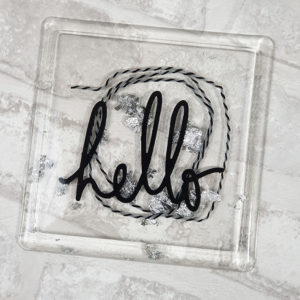 Couverture pour MInialbum en Epoxy “Hello” By Quiscrap