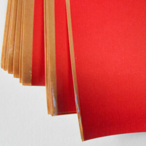feuille papier adhésif rouge 30x30cm Lilly Pot’Colle