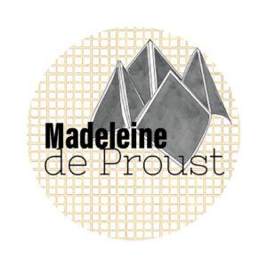 Badge 32 mm – Madeleine de Proust  – Collection RETROSPECTIVE – Quiscrap